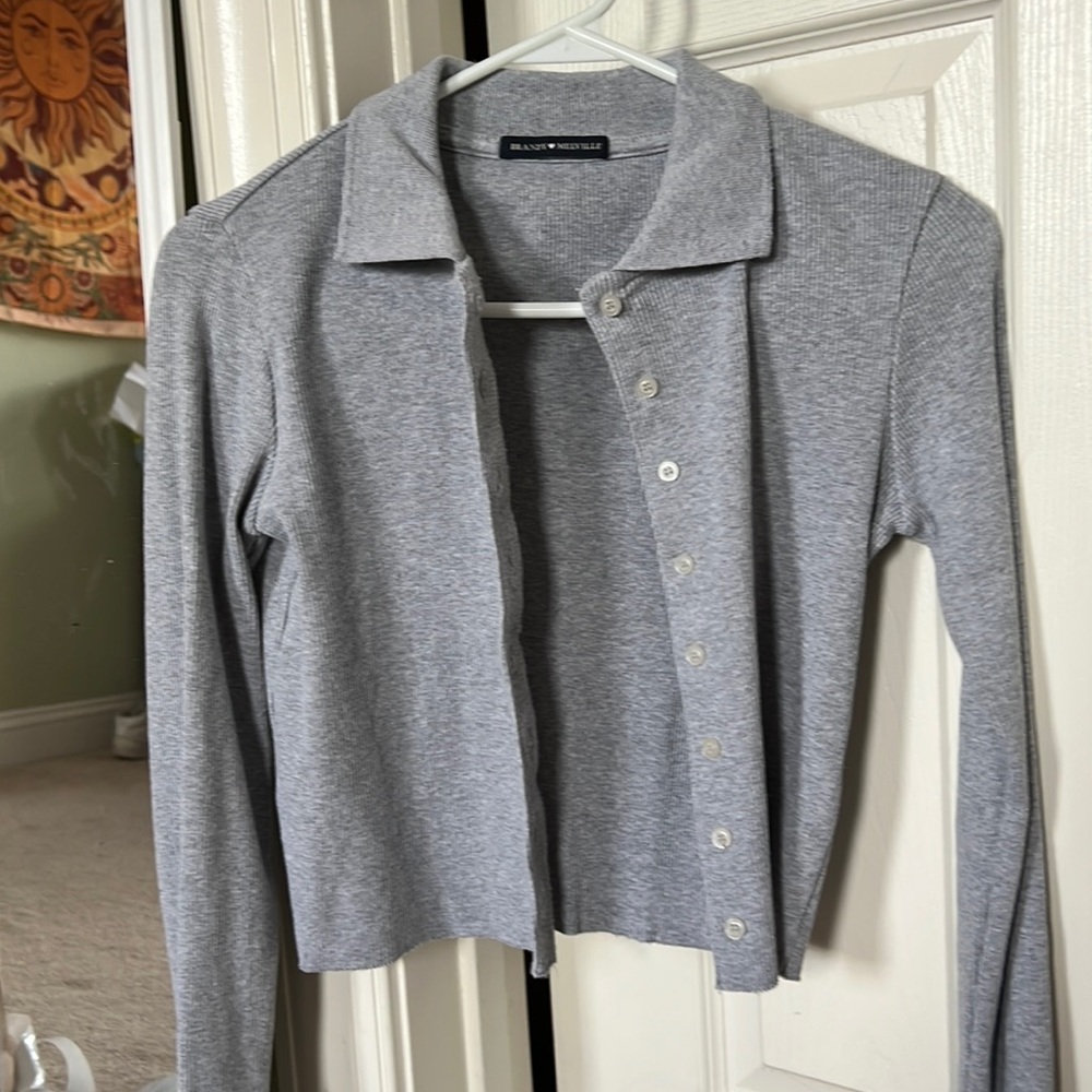 brandy melville grey collared button up long sleeve.